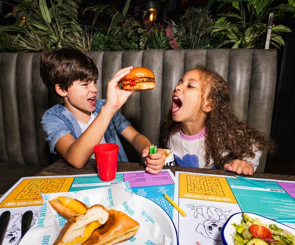 KIDS EAT FREE