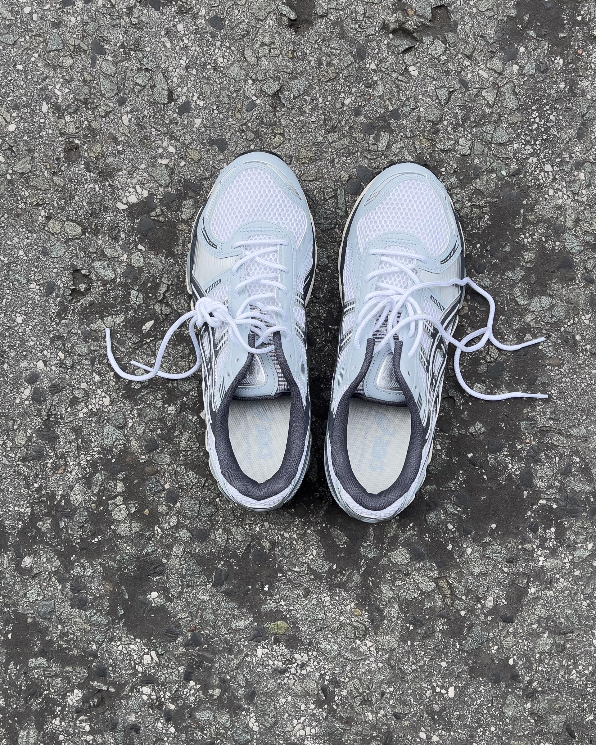 ASICS