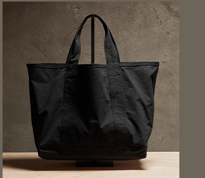 LARGE MATTE NYLON TOTE