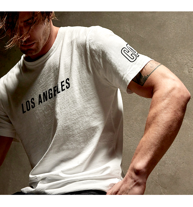 LA GRAPHIC SHORT SLEEVE CREW