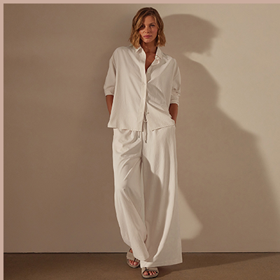 LIGHTWEIGHT MATTE SATIN WIDE LEG PANT