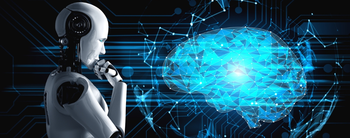 Un robot qui semble réfléchir et un cerveau digital en arrière-plan