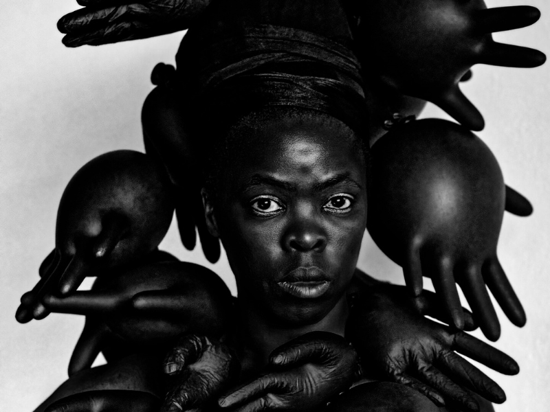 Zanele MUHOLI, Phila I, Parktown (détail), 2016  © Zanele Muholi. Courtesy of the artist, Yancey Richardson, New York, and Stevenson Cape Town/Johannesburg