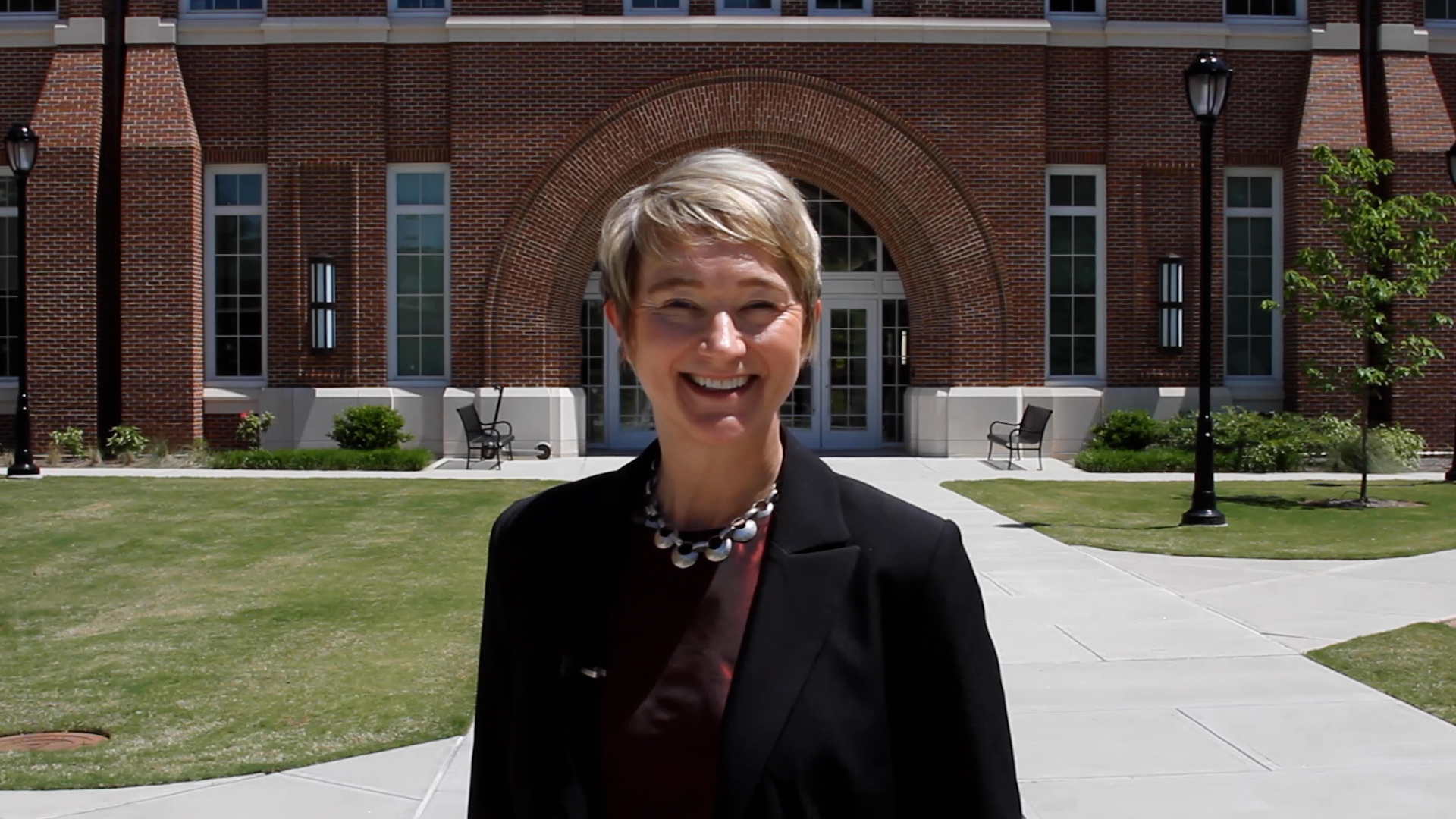 Dean Anna Stenport - Video